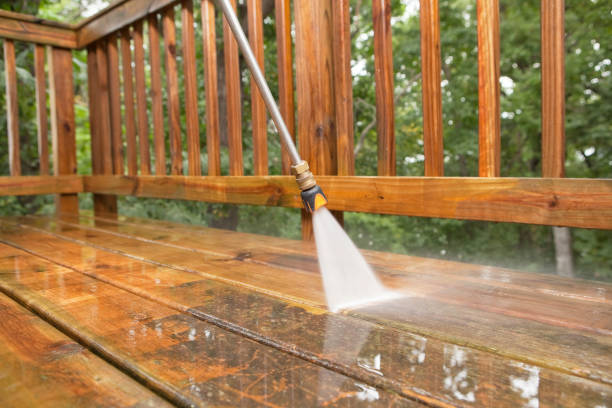 Best Driveway Pressure Washing  in Brookings, OR